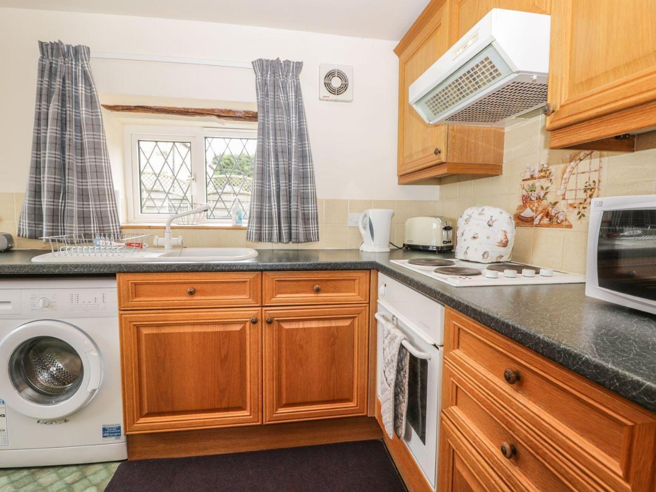 Foxhunter Cottage Whitby Exterior photo